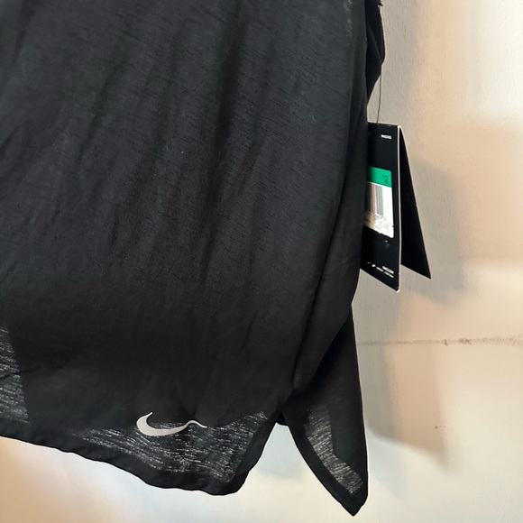 Nike | Razor Back Sheer Tank - Picture 4 of 8